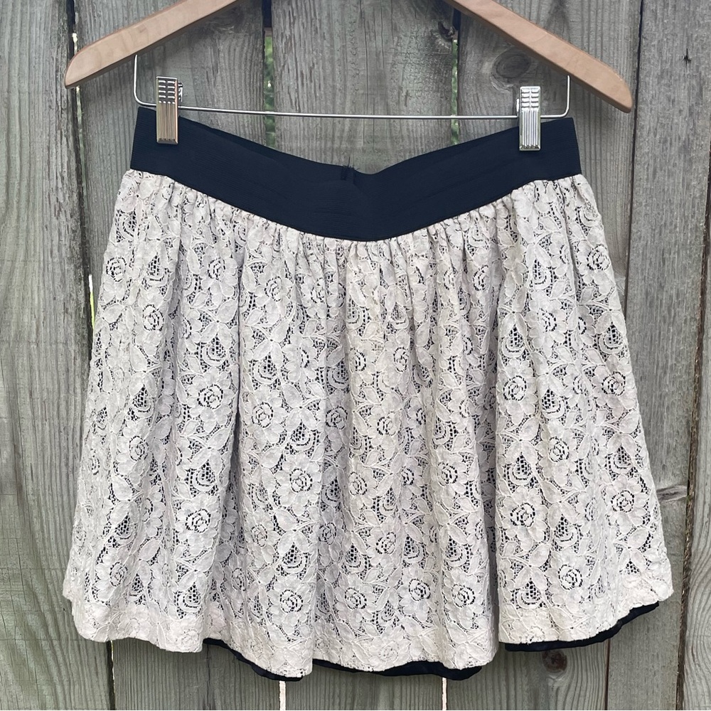 Black and Cream Lace Delia’s Skirt